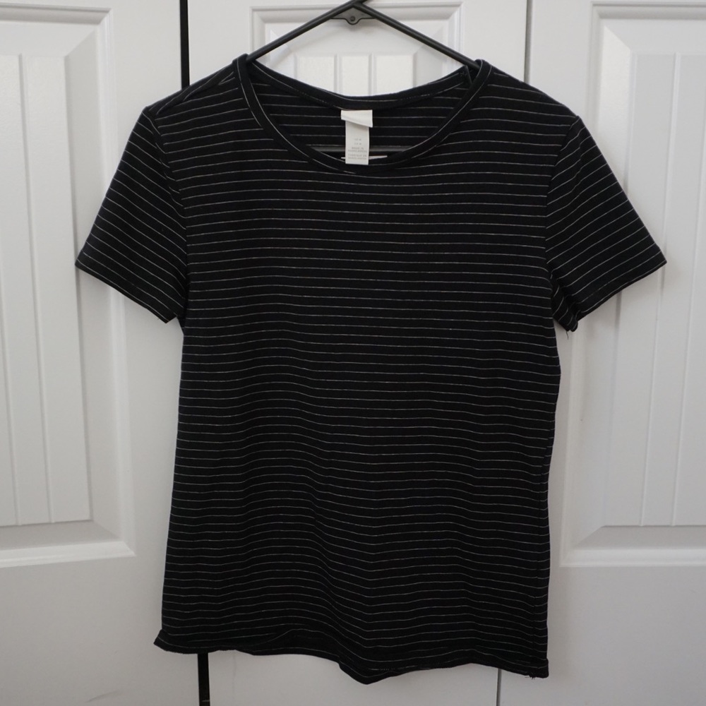 H&M Black Round Neck Tee with small White Stripes
